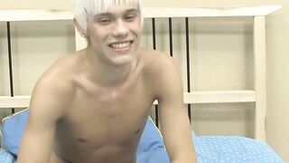 BoyObsession.com - Hot Ashton's interview and cumshot excitement at the end