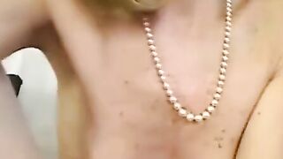 Mature Camgirl Fucks Herself with Heels - MrBrain88