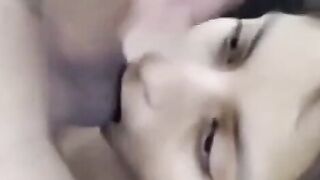 Quirky Amateur GF Receives Facial On Webcam