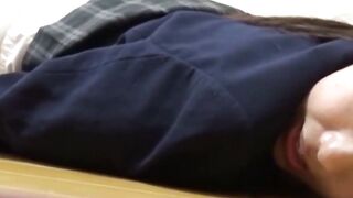 Lens peeks at Japanese cutie harshly toying her tight twat