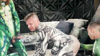 Brian Bonds ass stretched by Ethan Sinns and Dylan Hawks