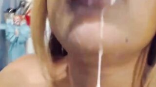 Black Webcam Girl Anal Plays with Sex Toy
