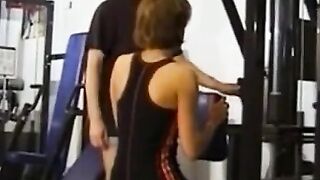 Svensk Trekant Anal på Gymmet