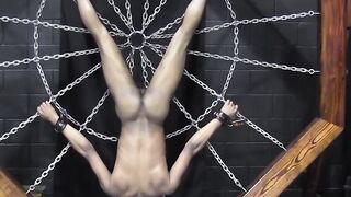 Master Kaden Roads twists metal screw in captive pucker