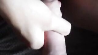 Femdom Amateur: A Travers Les Mailles