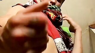 Str8Thugs.com - Straight twink thug's intense solo self-pleasuring cock stroking sess
