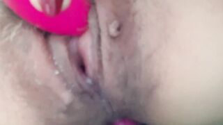 Milky Pussy Solo Webcam Show