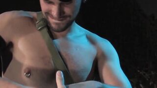 RJ Danvers opens wide for Kain Warnâs fists and toys