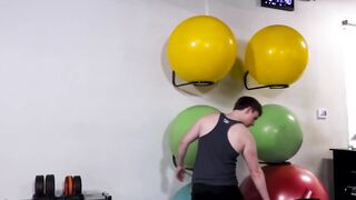 Brody Kayman trains our holes in advanced bareback techniques