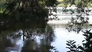 Im Park spazieren und im Fluss ficken - Deutsches Amateur-Paar Hoe 2