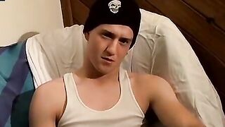 Str8Thugs.com - Straight thug's solo masturbation session full of cock stroking pleas