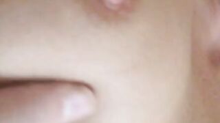 European Amateur Veronica Fingers Herself
