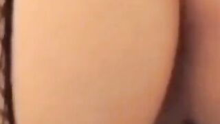 Reicher deutscher GILF-Hotel-Hookup mit einem Gigolo