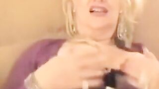 Reicher deutscher GILF-Hotel-Hookup mit einem Gigolo