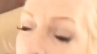 Reicher deutscher GILF-Hotel-Hookup mit einem Gigolo