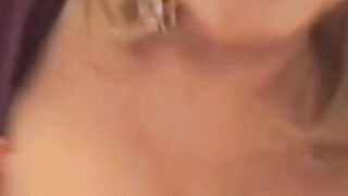 Reicher deutscher GILF-Hotel-Hookup mit einem Gigolo