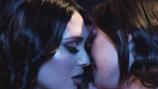 Asian stargazer Lulu Chu fucked by fallen TS