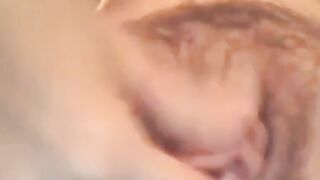 Creamy Amateur Girl Masturbates on Webcam