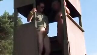 Öffentlicher Deutscher Blowjob & Cumshot