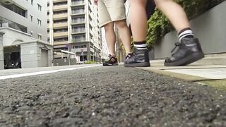 She craves urgent pee and brings pal to film outdoor release