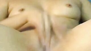 Squirting Girl on Webcam