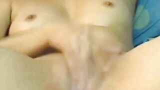 Squirting Girl on Webcam