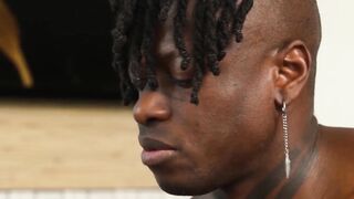 BBC hunk Marcel Eugene eats and fists Ian Greene's ass