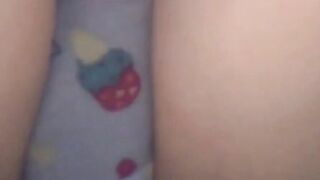 Sporty Japanese babe filmed playing in a tiny short skirt