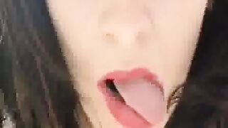 Deutsches Amateurvideo für Erwachsene mit großen Titten Hoe 3