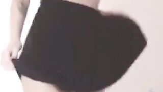 Busty Flirty Camgirl Toys Her Big Natural Tits and Pussy