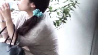 Discreet film of Asian babes rushed bladder relief