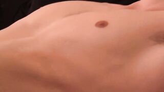 Twinks Marcus Rivers and William Steel suck and stroke cocks