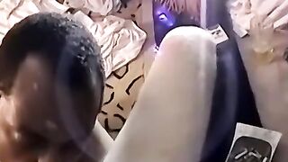 JoeSchmoeXXX.com - Ebony amateur slobbers on big white cock and rims his man with pas