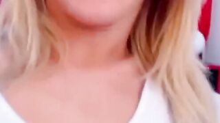 Hot Swedish Blonde Masturbates on Webcam