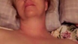 Fucking My Mature Girl With a Wine Bottle at Home Hoe 2
