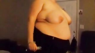 Big-Ass BBW Girl Dancing on Webcam