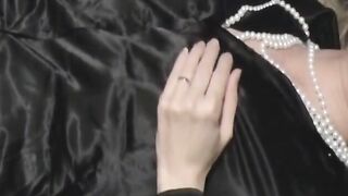 Amateur Girl's Satin Handjob & Cumshot