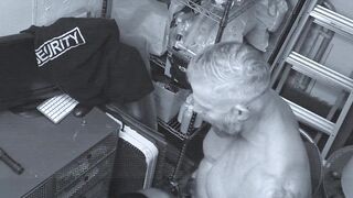 Greg Dixxon fills Apollo Fates holes full of cum