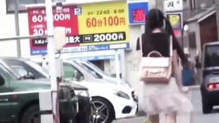 Exotic voyeur feeds kink with Japanese girls urinating scenes