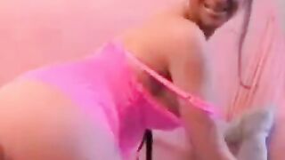 German Amateur Girl Masturbating on Webcam