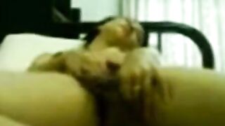 Malaysian babe from UUM masturbates solo