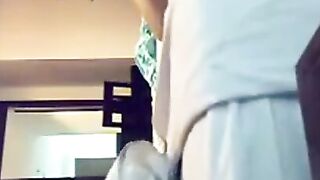 Indonesian Celebrity Cut Tari's Sex Scandal with Ariel Hoe 2