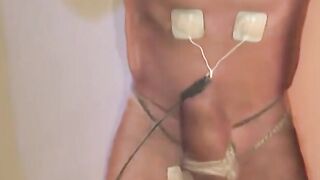 MuscleJockBound.com - Derek Pain gagged with electro shocks through body
