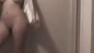 Webcam Girl's Solo Show Hoe 2