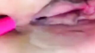 Webcam Girl's Solo Two-Hole Pleasure