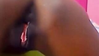 Ebony Spreads Her Pink Pussy on Webcam