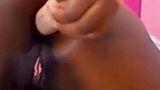Ebony Spreads Her Pink Pussy on Webcam
