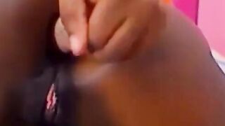 Ebony Spreads Her Pink Pussy on Webcam
