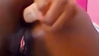 Ebony Spreads Her Pink Pussy on Webcam