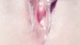 Japanese Amateur Girl Masturbating